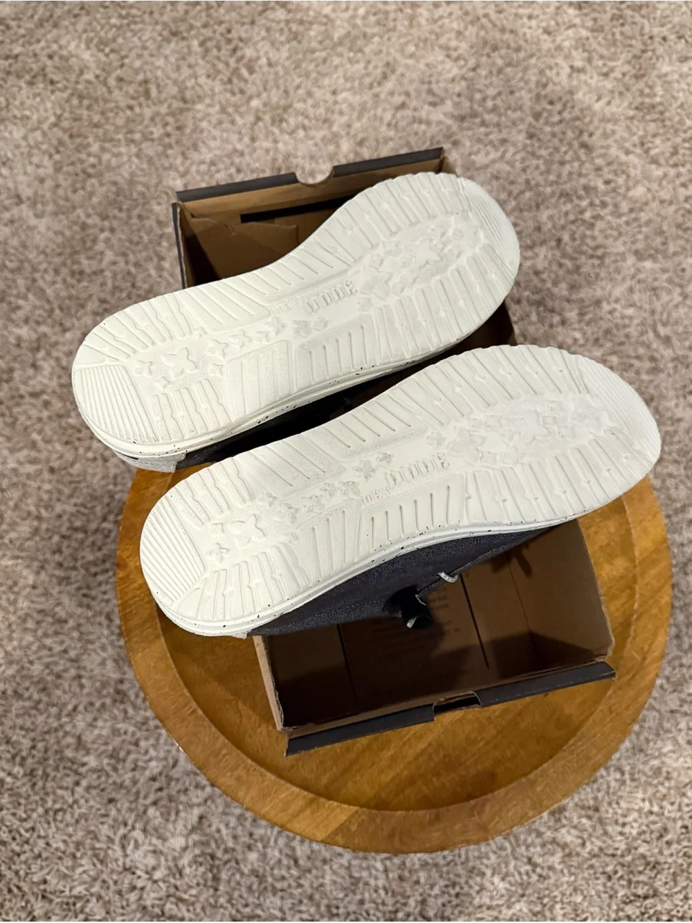 HEY DUDE Shoes
